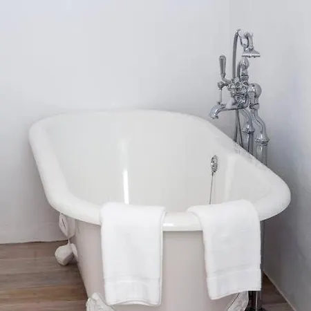 Avlemonas Beach Front House At Kythira-properties * 키시라